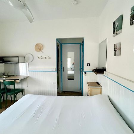 Hotel Oasis アルジェレス・シュル・メール エクステリア 写真